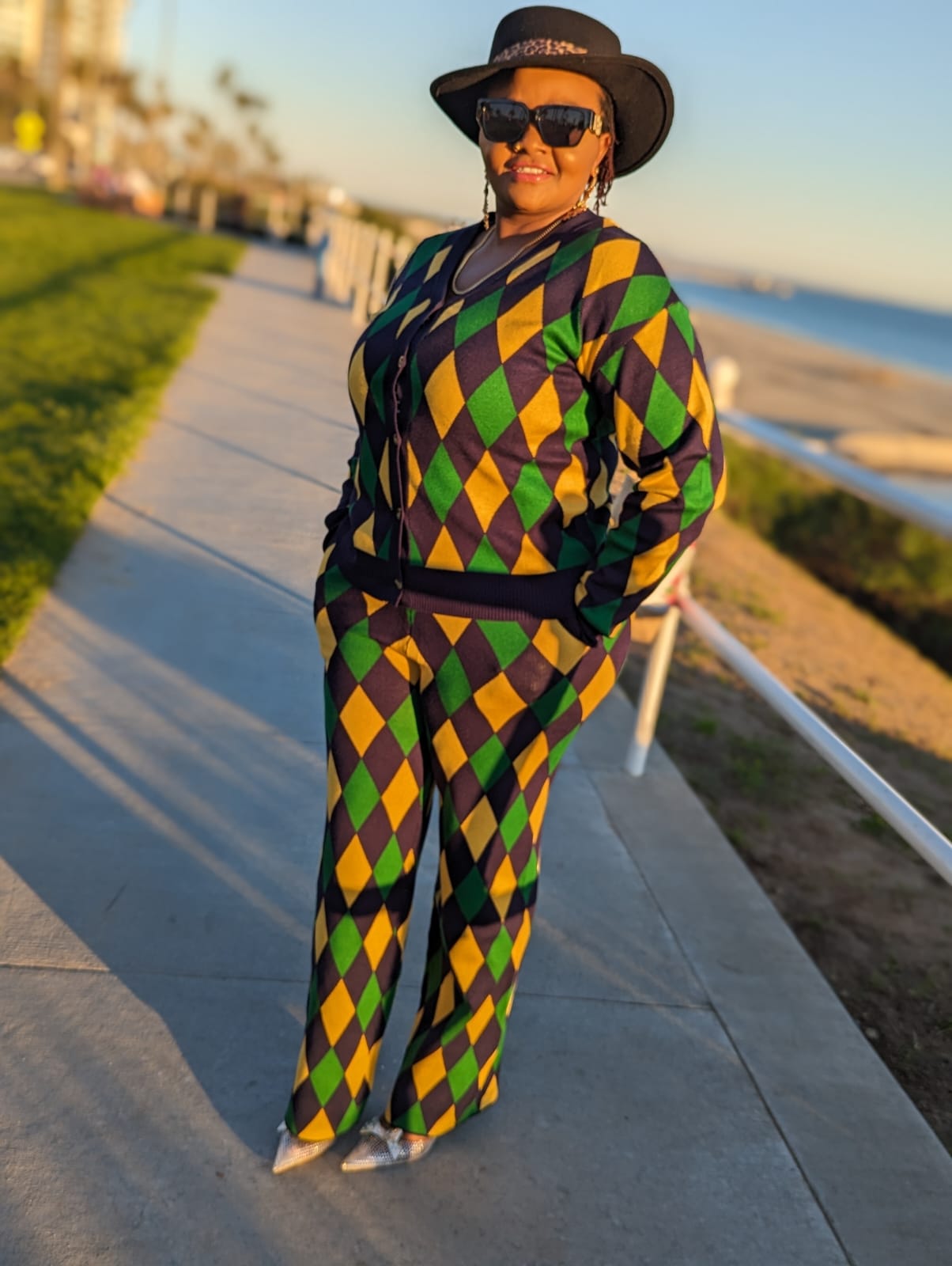 2 piece sweater and pants